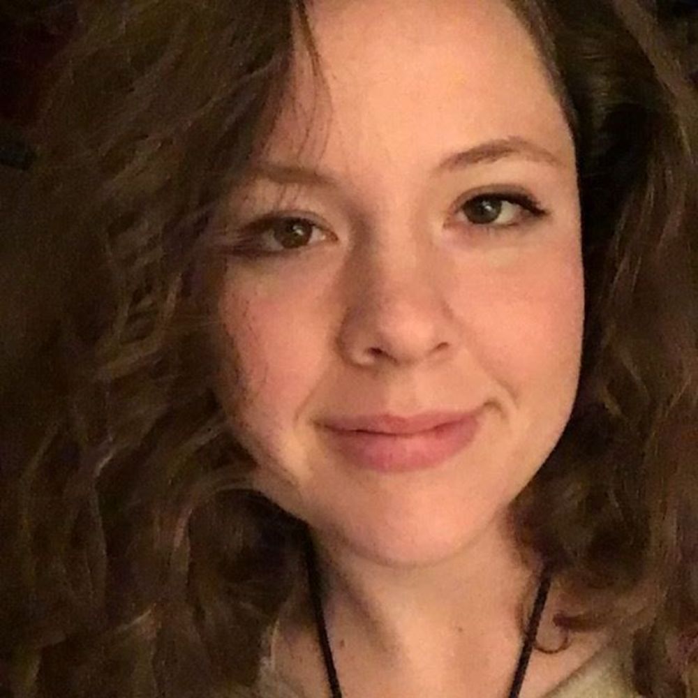 Meet your Posher, Abbie